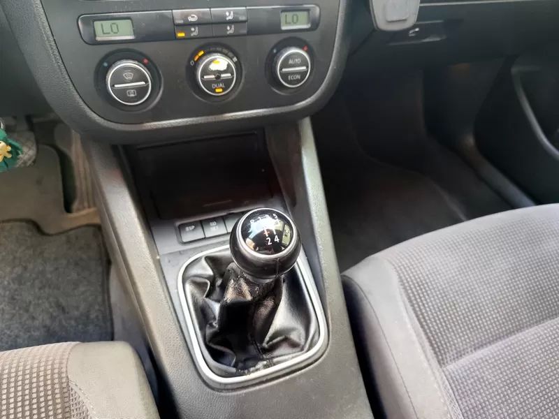 volkswagen-jetta-2006-diesel-1896cc
