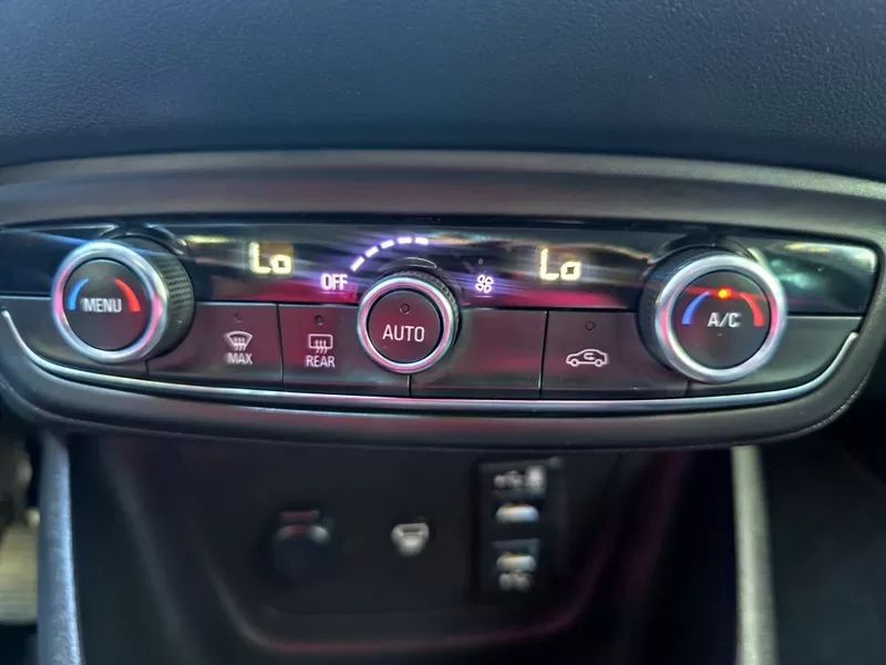 opel-crossland-2023-gasolina-1199cc