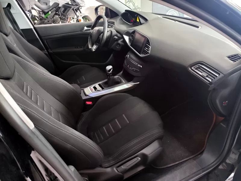 peugeot-308-2014-gasolina-1199cc