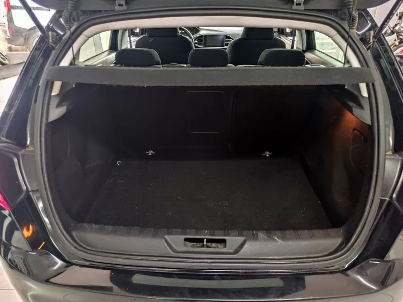 peugeot-308-2014-gasolina-1199cc
