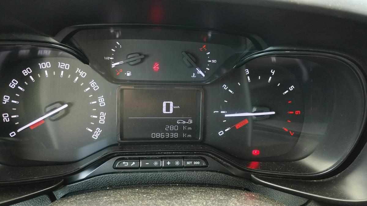 citroen-berlingo-1-5-bluehdi-2023-diesel-1499cc