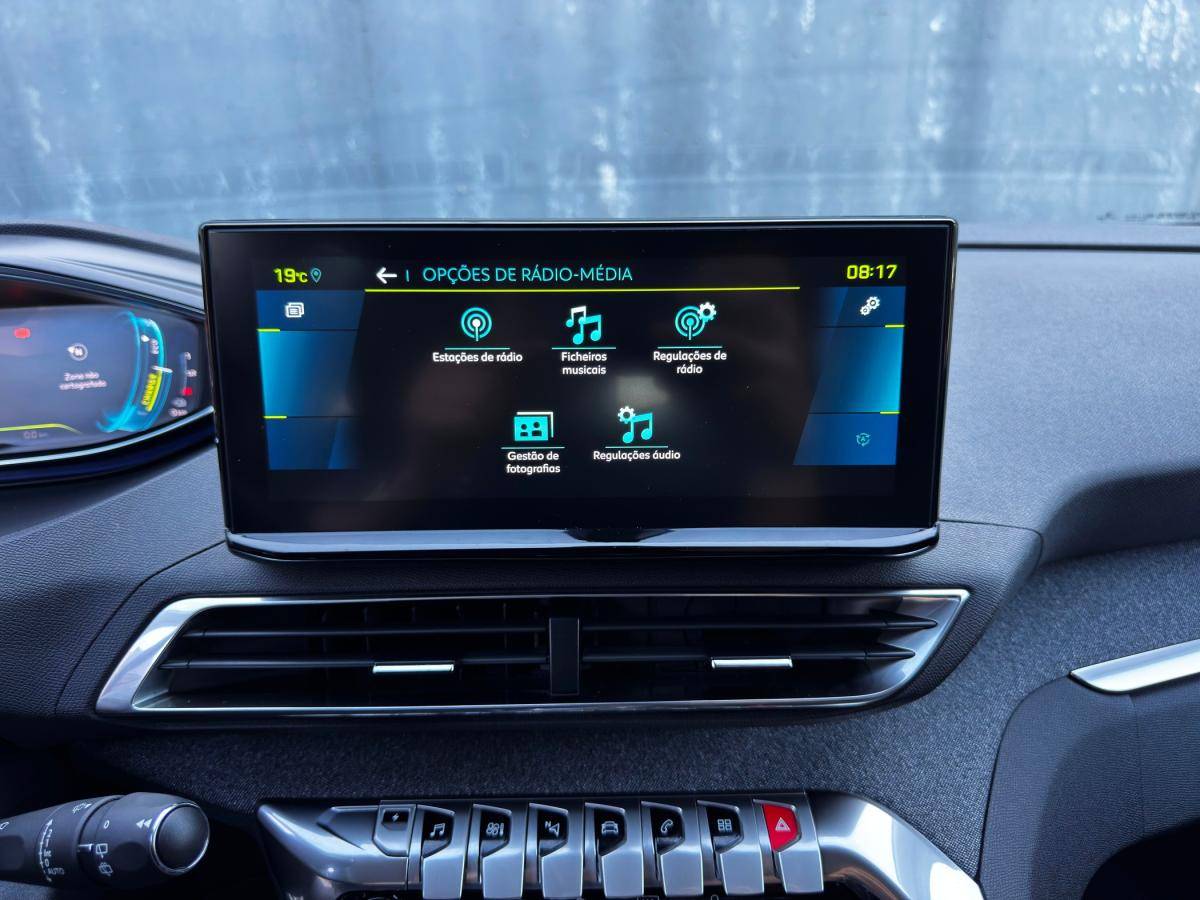 peugeot-3008-2021-hibrido-a-gasolina-1598cc