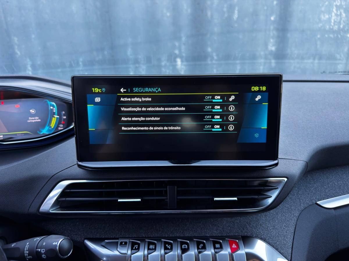peugeot-3008-2021-hibrido-a-gasolina-1598cc