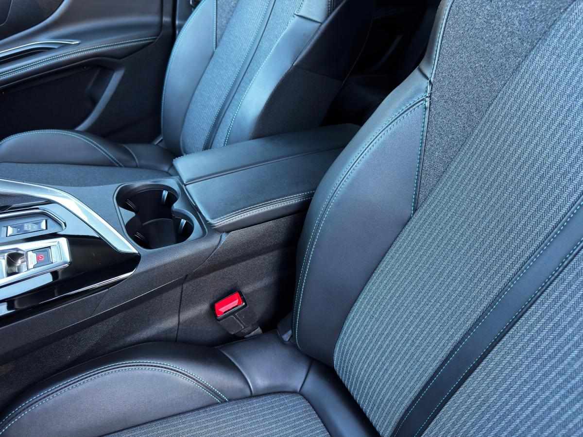peugeot-3008-2021-hibrido-a-gasolina-1598cc