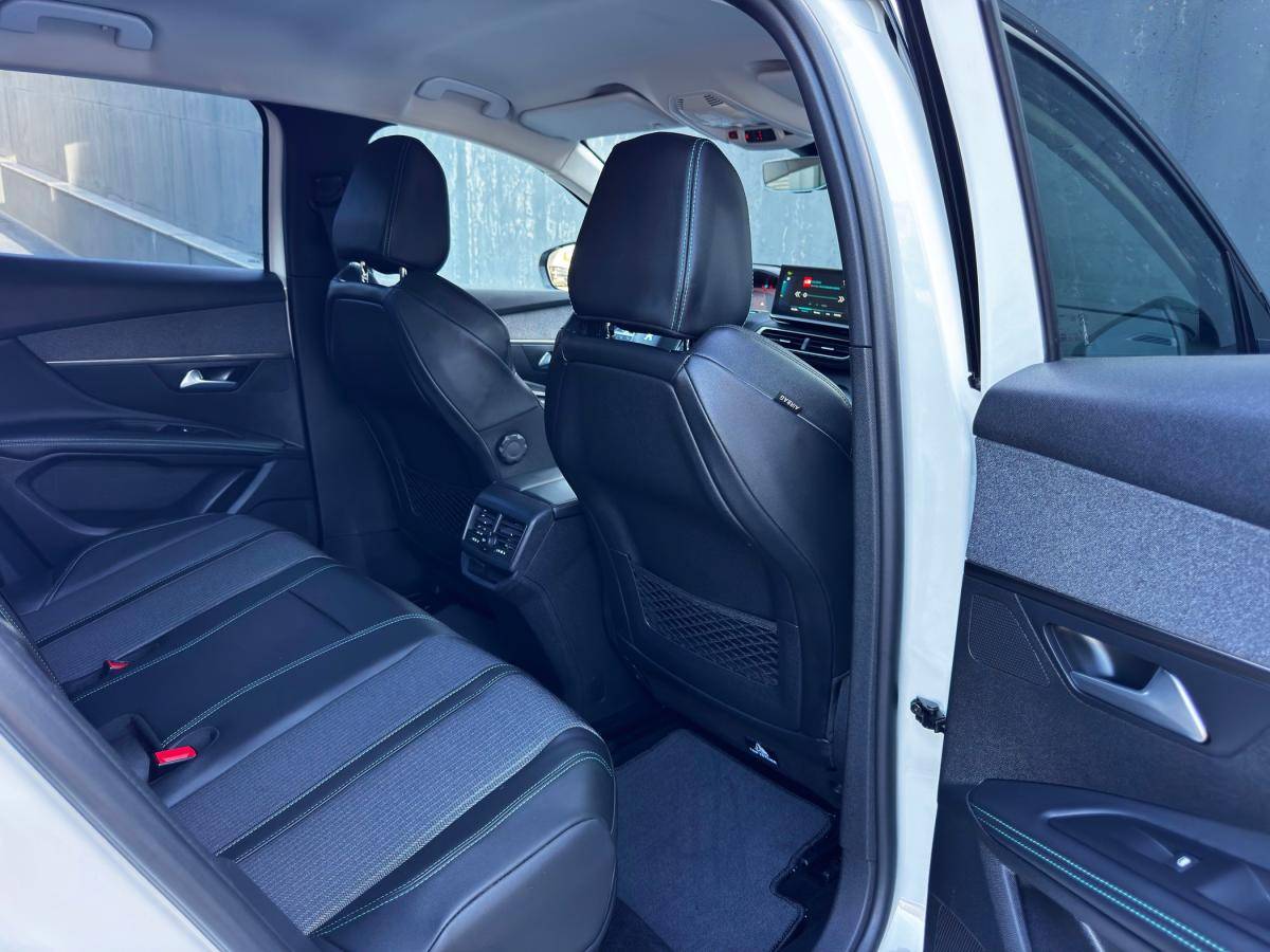 peugeot-3008-2021-hibrido-a-gasolina-1598cc