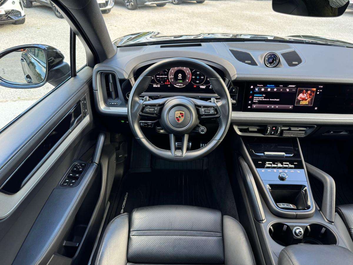 porsche-cayenne-2024-hibrido-a-gasolina-2995cc