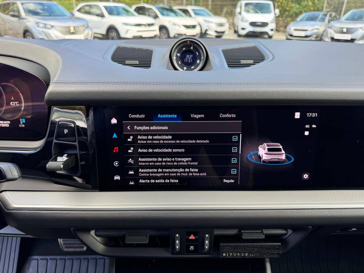 porsche-cayenne-2024-hibrido-a-gasolina-2995cc