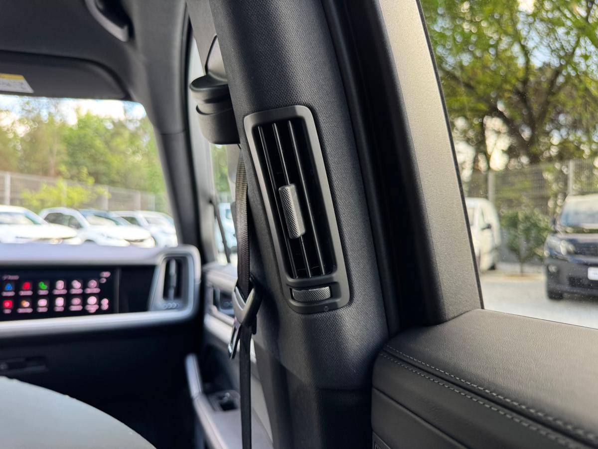 porsche-cayenne-2024-hibrido-a-gasolina-2995cc