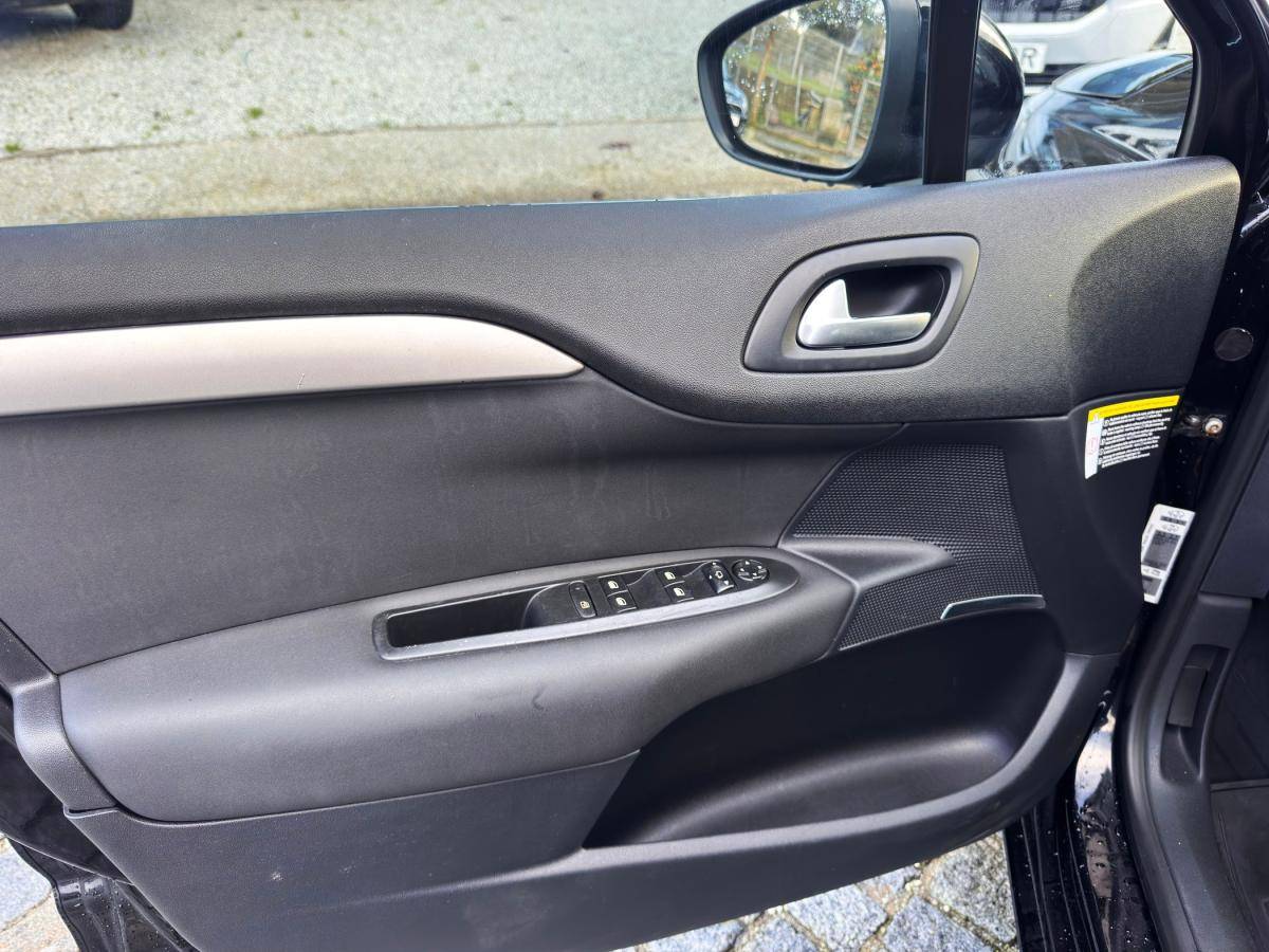 citroen-c4-2011-diesel-1560cc