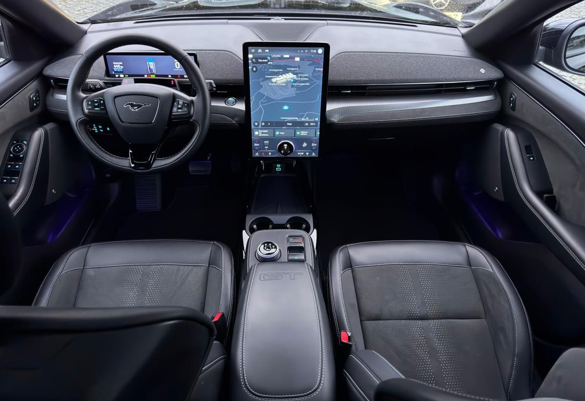 ford-mustang-2022-eletrico-0cc