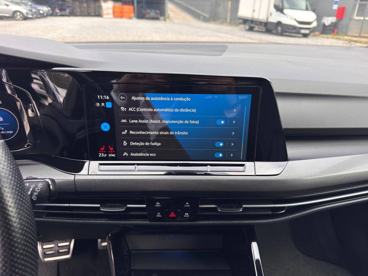 volkswagen-golf-2022-hibrido-a-gasolina-1395cc