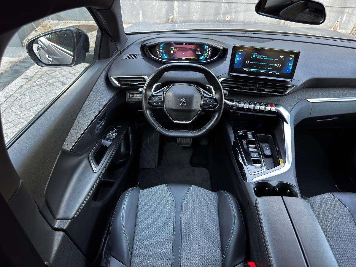 peugeot-3008-2023-hibrido-a-gasolina-1598cc