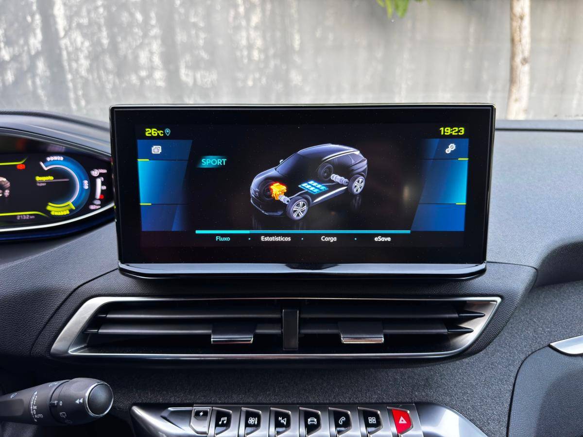peugeot-3008-2023-hibrido-a-gasolina-1598cc