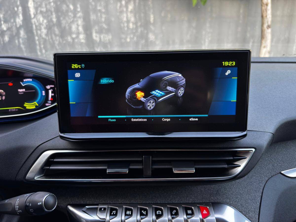 peugeot-3008-2023-hibrido-a-gasolina-1598cc