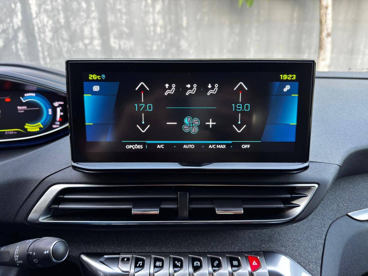 peugeot-3008-2023-hibrido-a-gasolina-1598cc