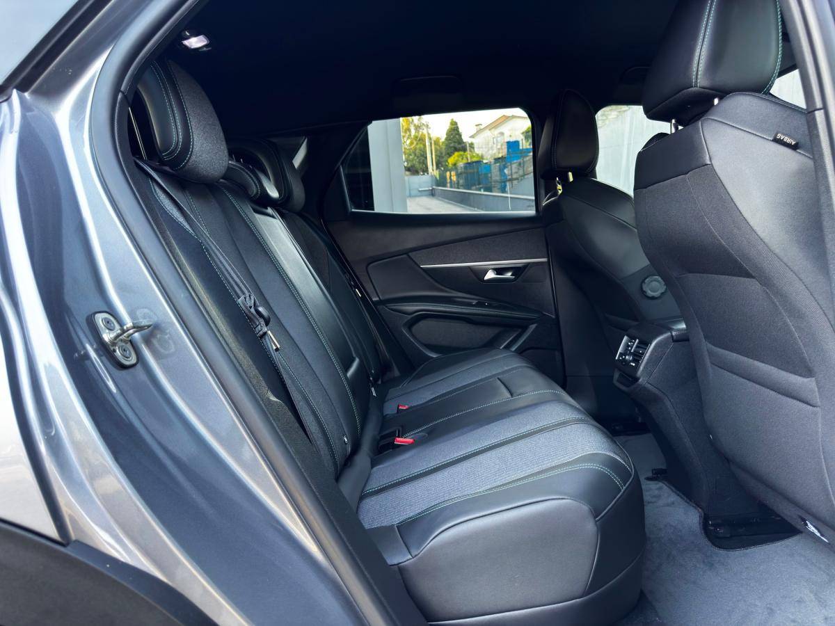 peugeot-3008-2023-hibrido-a-gasolina-1598cc