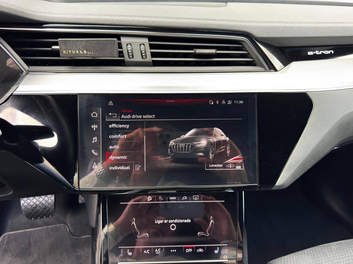 audi-e-tron-2022-eletrico-0cc