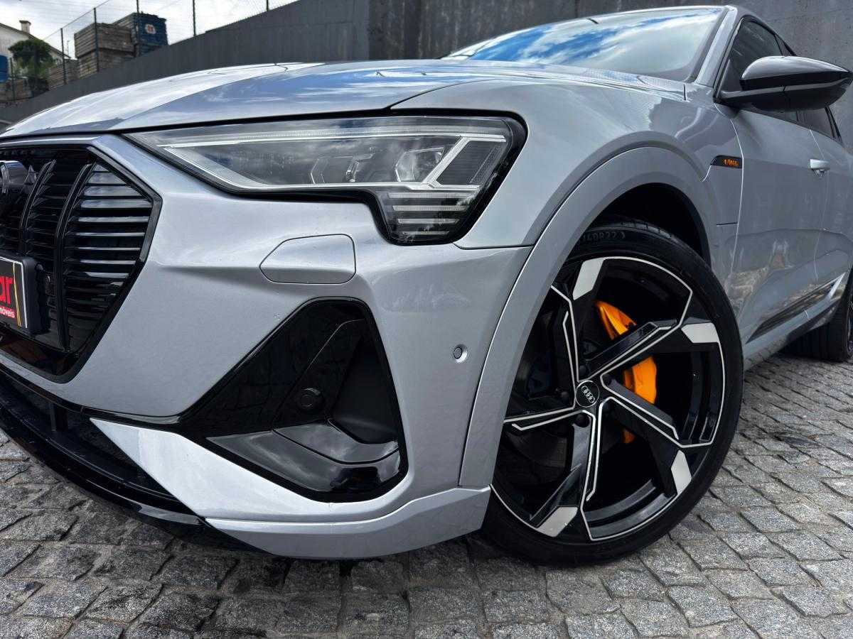 audi-e-tron-2022-eletrico-0cc