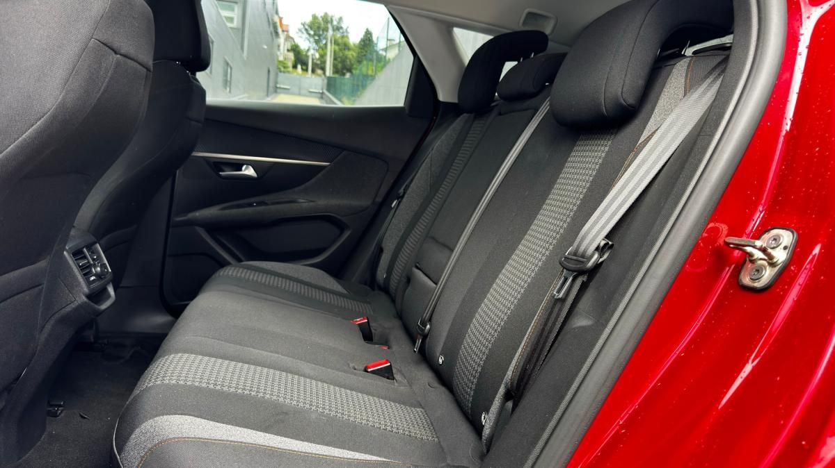 peugeot-3008-2018-diesel-1499cc