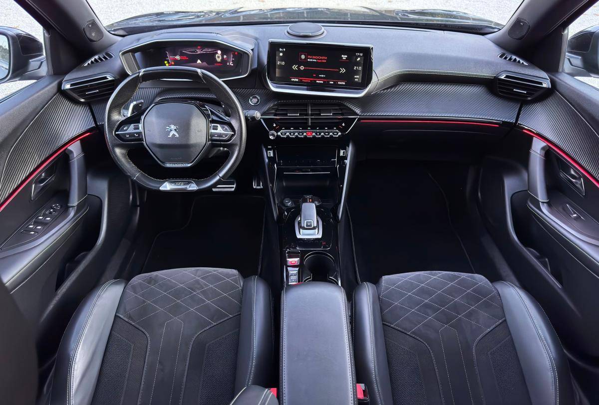 peugeot-2008-2021-gasolina-1199cc