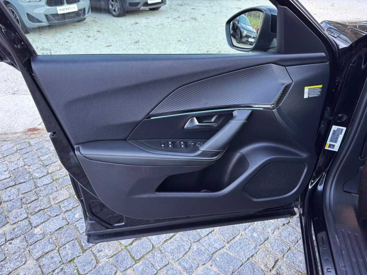 peugeot-2008-2021-gasolina-1199cc