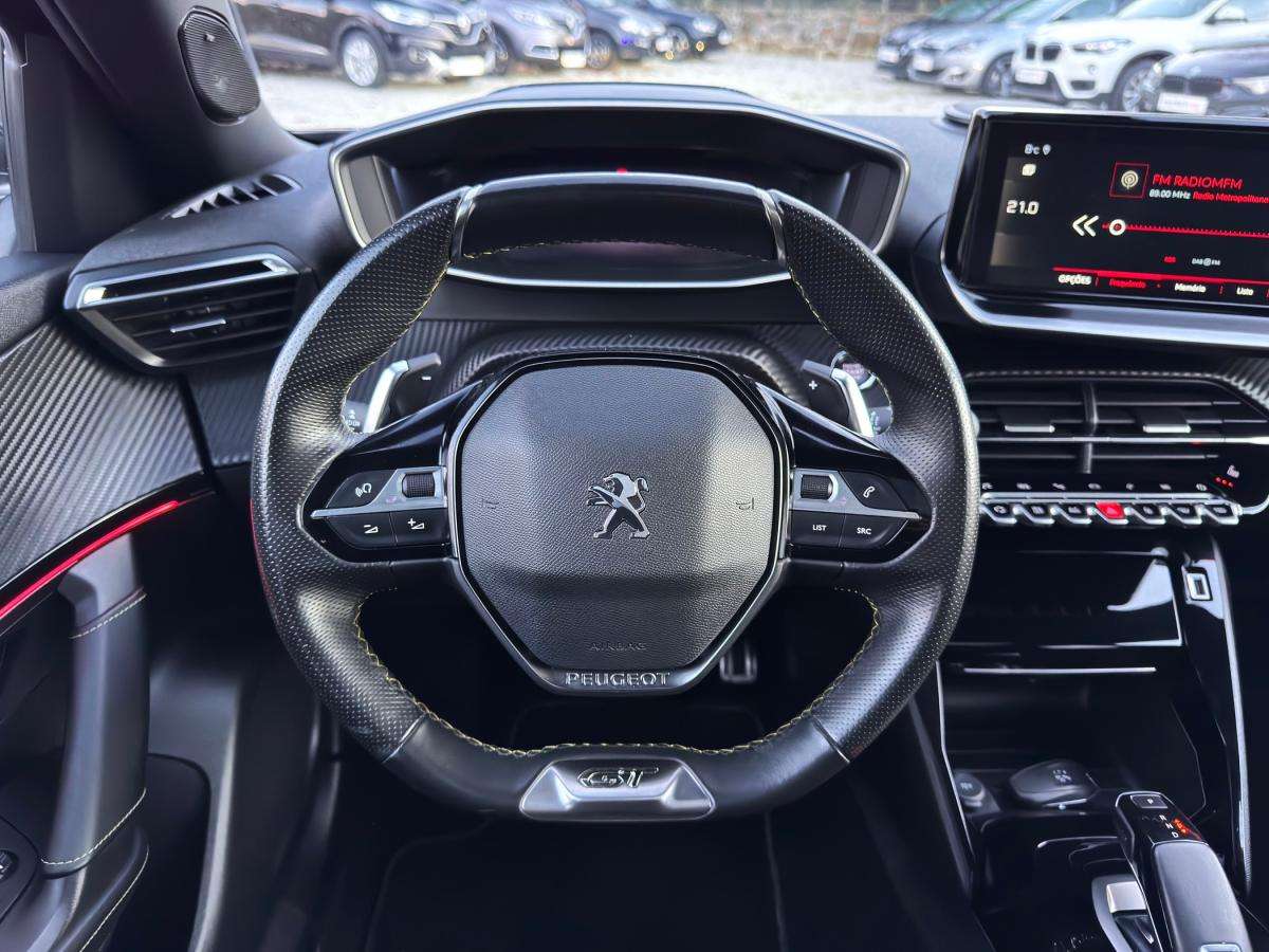 peugeot-2008-2021-gasolina-1199cc