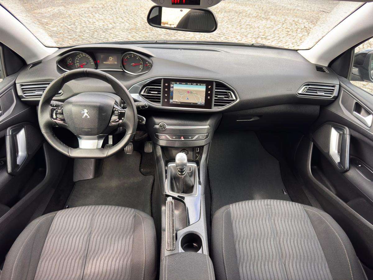 peugeot-308-sw-2015-diesel-1560cc