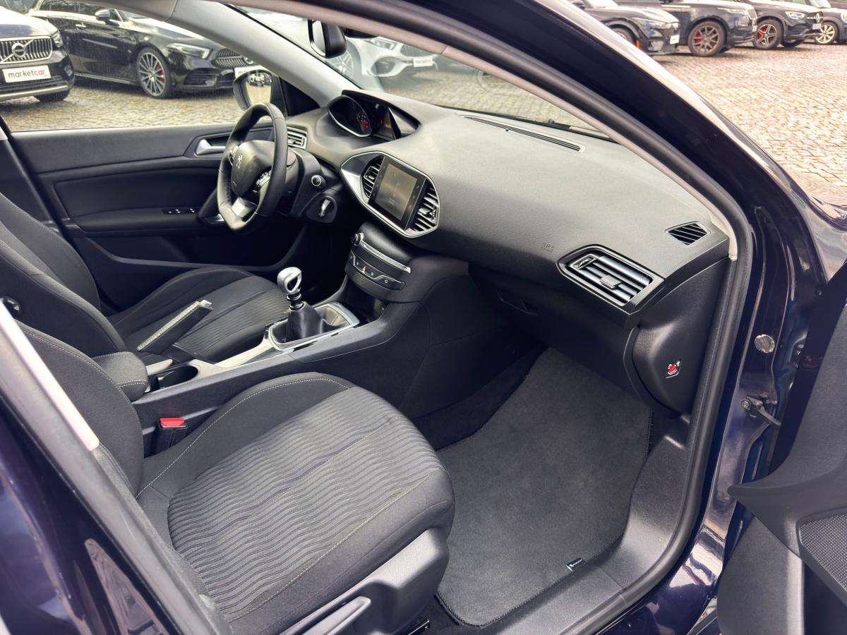 peugeot-308-sw-2015-diesel-1560cc