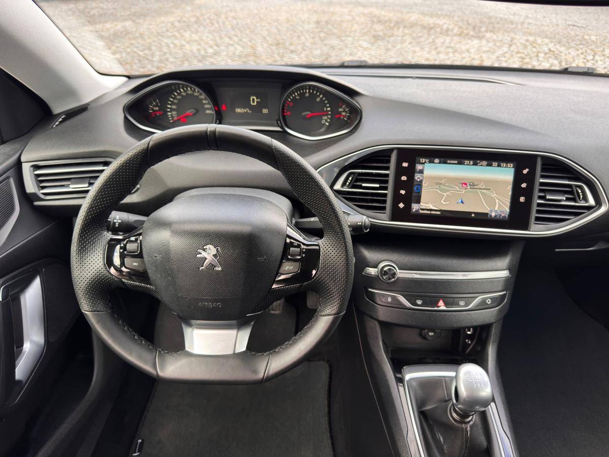 peugeot-308-sw-2015-diesel-1560cc