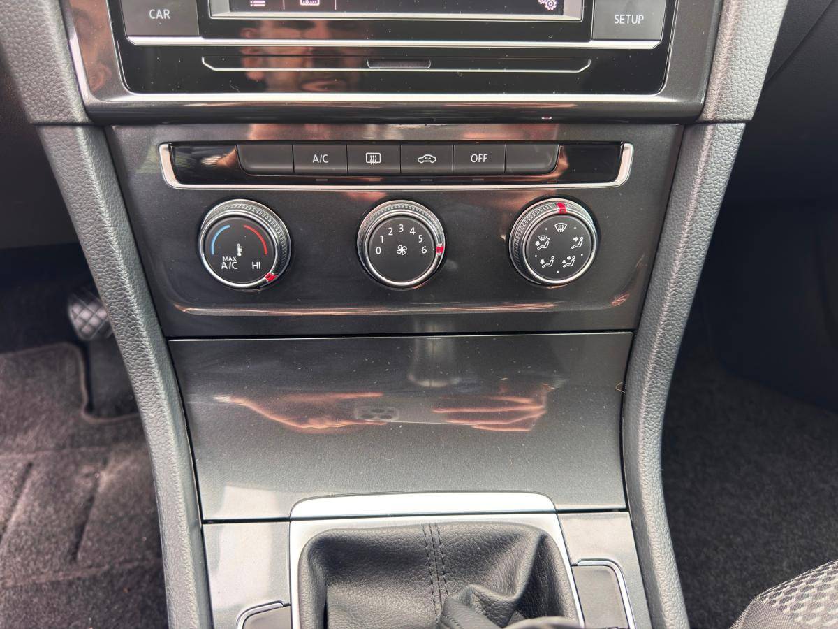 volkswagen-golf-2017-gasolina-999cc