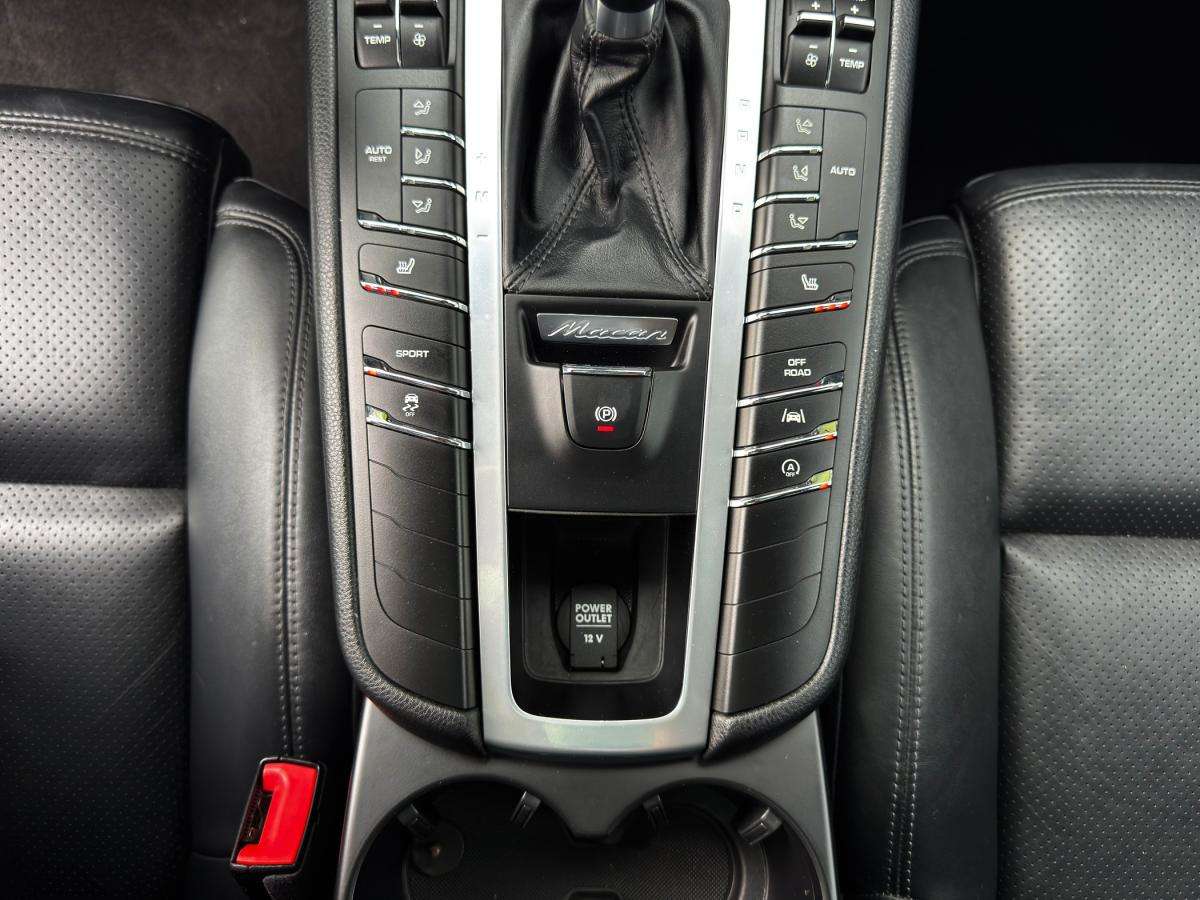 porsche-macan-2016-gasolina-1984cc