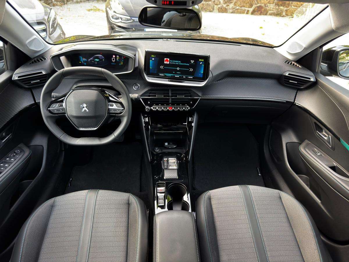peugeot-208-2023-eletrico-0cc