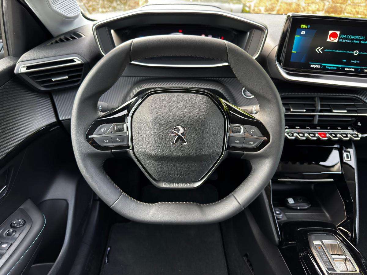 peugeot-208-2023-eletrico-0cc
