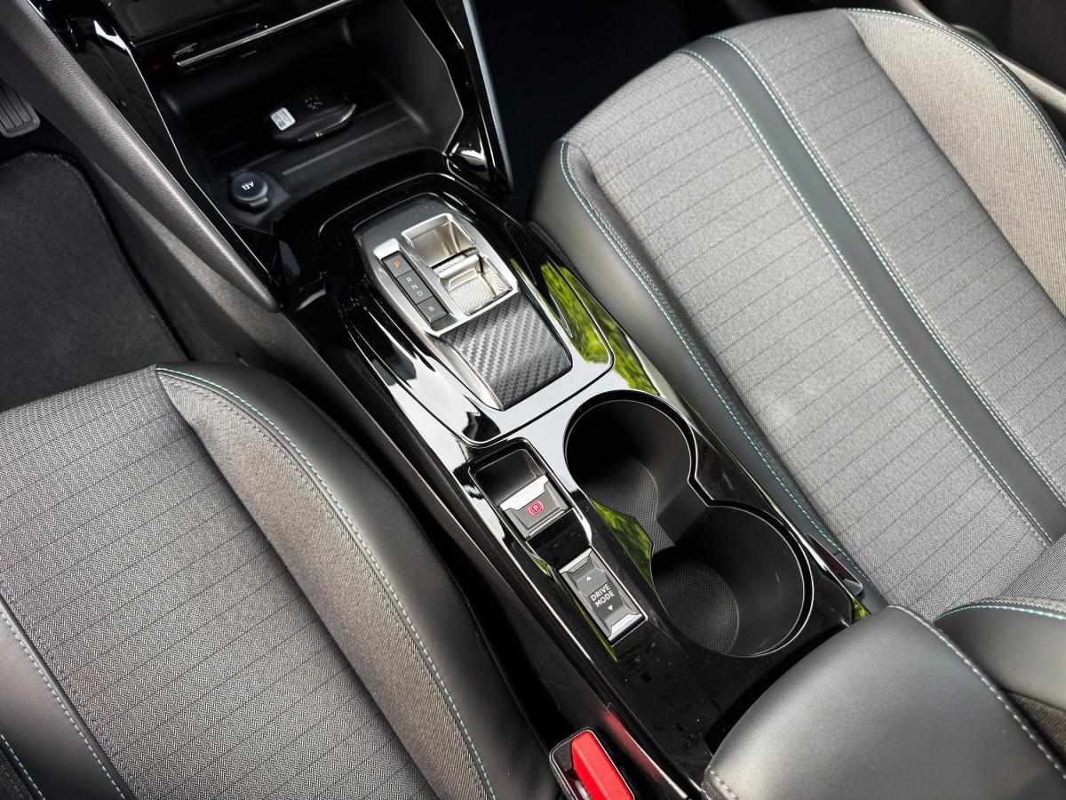 peugeot-208-2023-eletrico-0cc