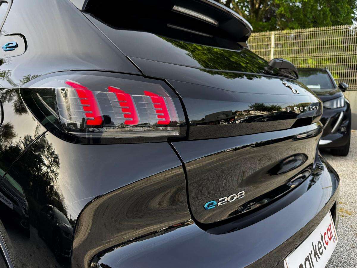 peugeot-208-2023-eletrico-0cc
