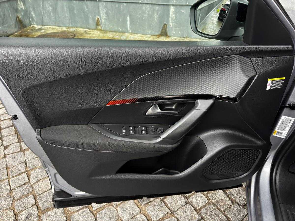 peugeot-2008-2022-eletrico-0cc
