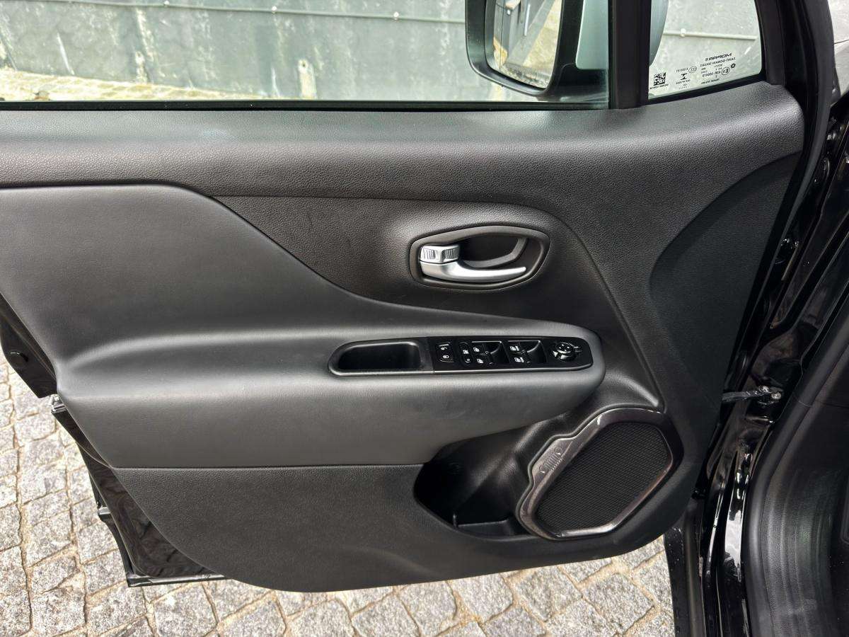 jeep-renegade-2022-hibrido-a-gasolina-1332cc