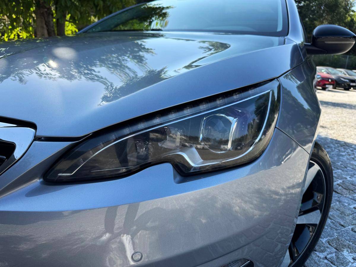 peugeot-308-2015-gasolina-1199cc