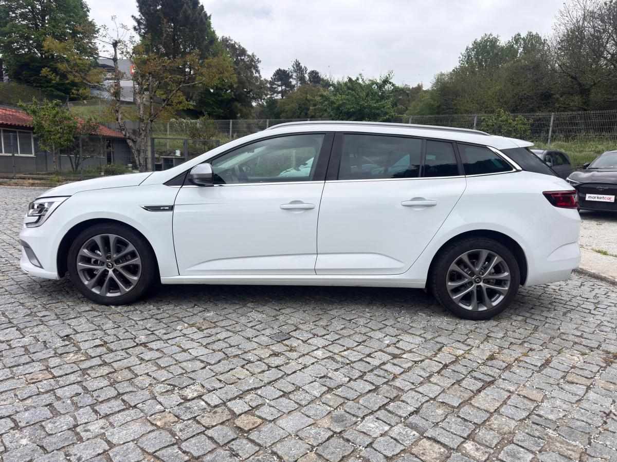 renault-megane-sport-tourer-2020-diesel-1461cc