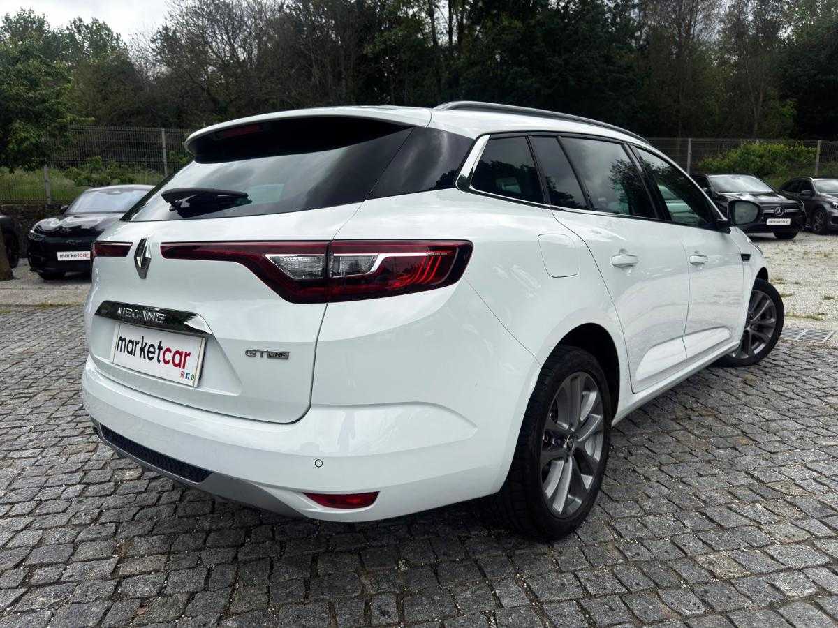 renault-megane-sport-tourer-2020-diesel-1461cc