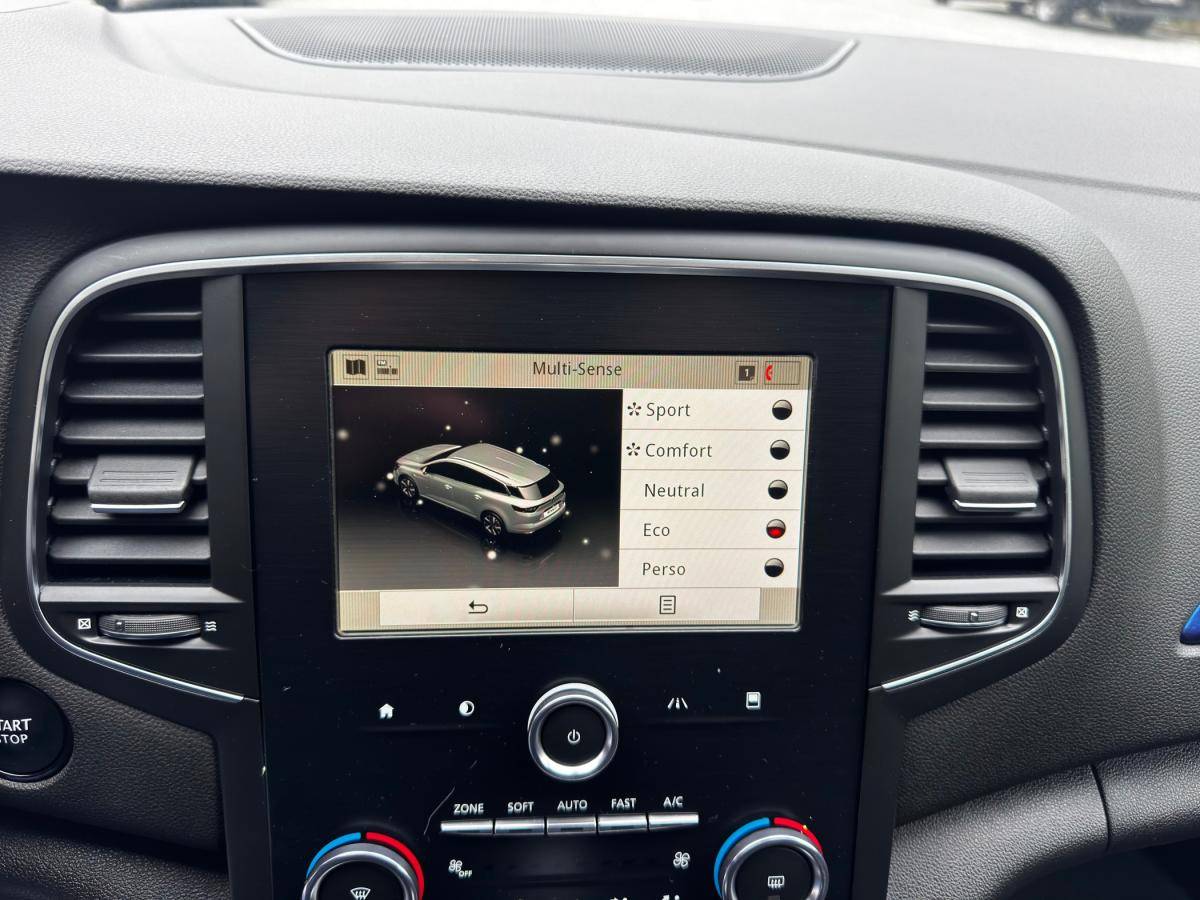 renault-megane-sport-tourer-2020-diesel-1461cc