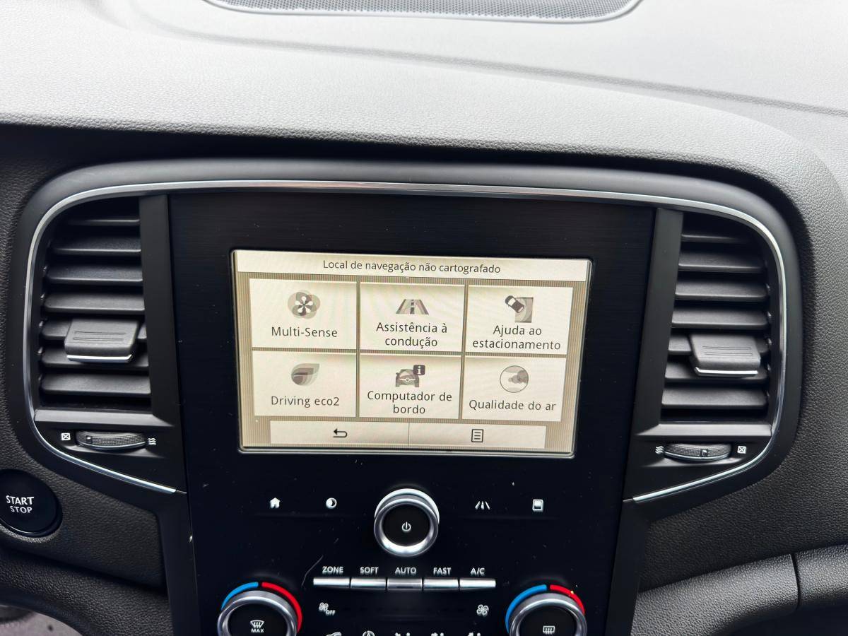 renault-megane-sport-tourer-2020-diesel-1461cc