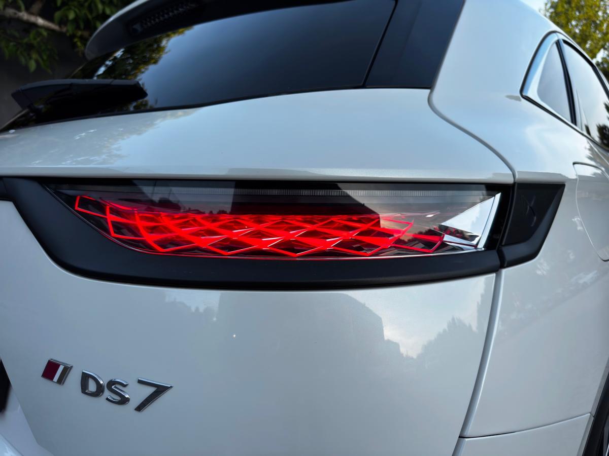 ds-ds-7-crossback-2021-hibrido-a-gasolina-1598cc