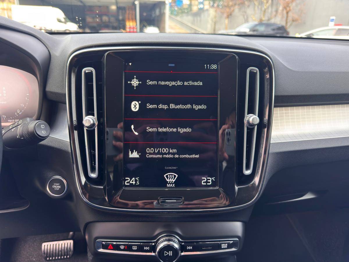 volvo-xc40-2021-hibrido-a-gasolina-1477cc