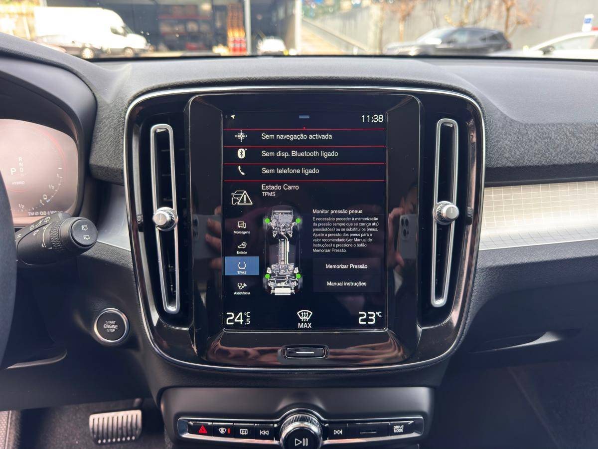 volvo-xc40-2021-hibrido-a-gasolina-1477cc