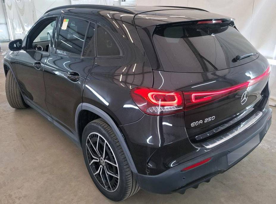 mercedes-benz-eqa-2022-eletrico-0cc