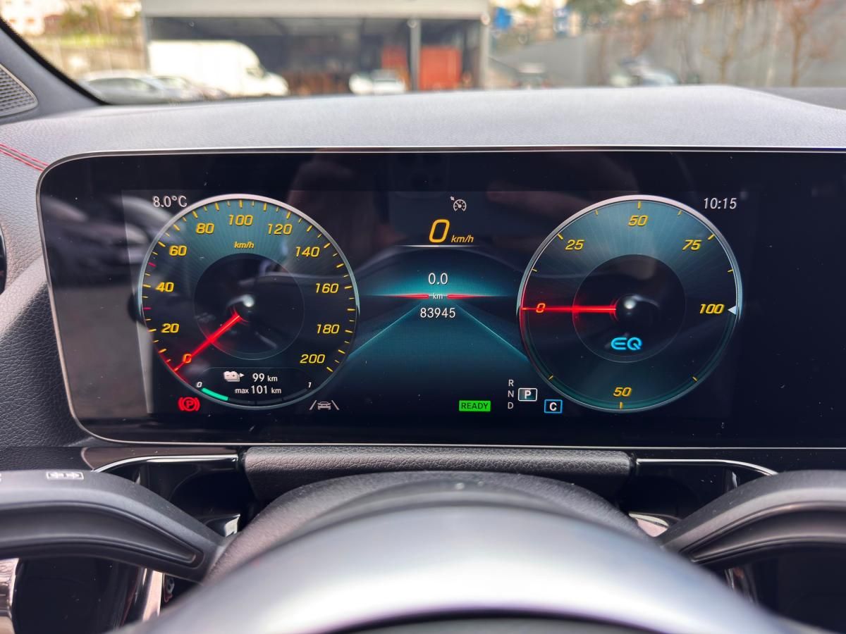 mercedes-benz-eqa-2022-eletrico-0cc