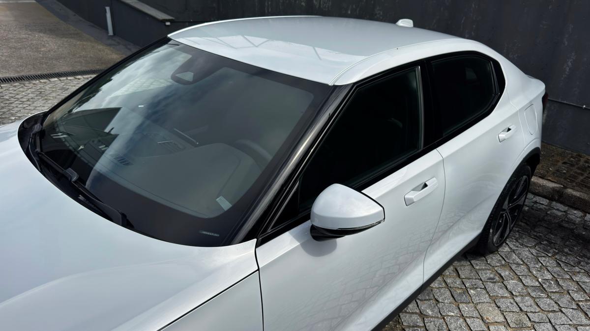 polestar-2-2022-eletrico-0cc