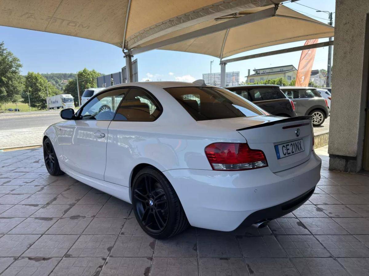 bmw-serie-1-2010-diesel-1995cc
