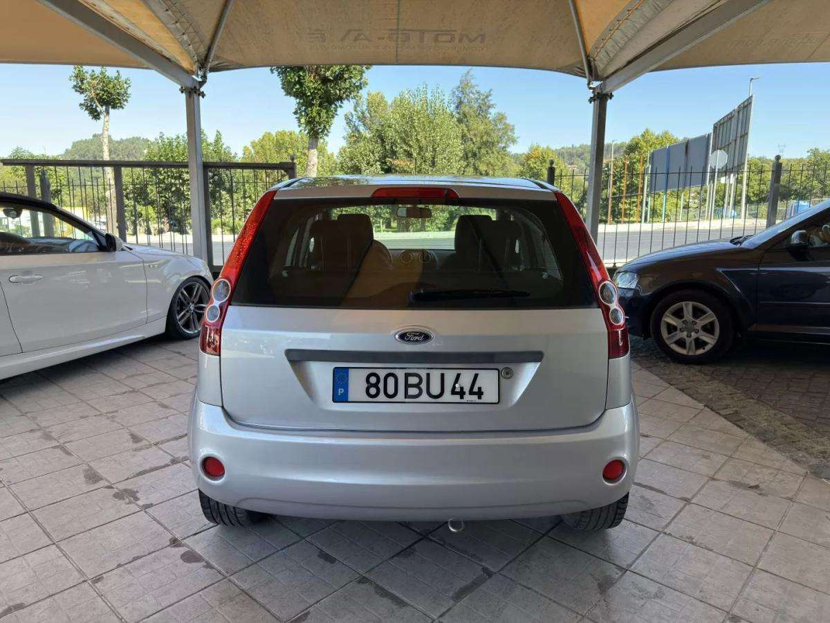 ford-fiesta-2006-gasolina-1242cc
